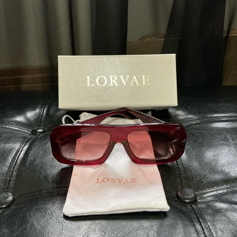 Lorvae Unbothered Red Sunglasses - Picture 2 of 4